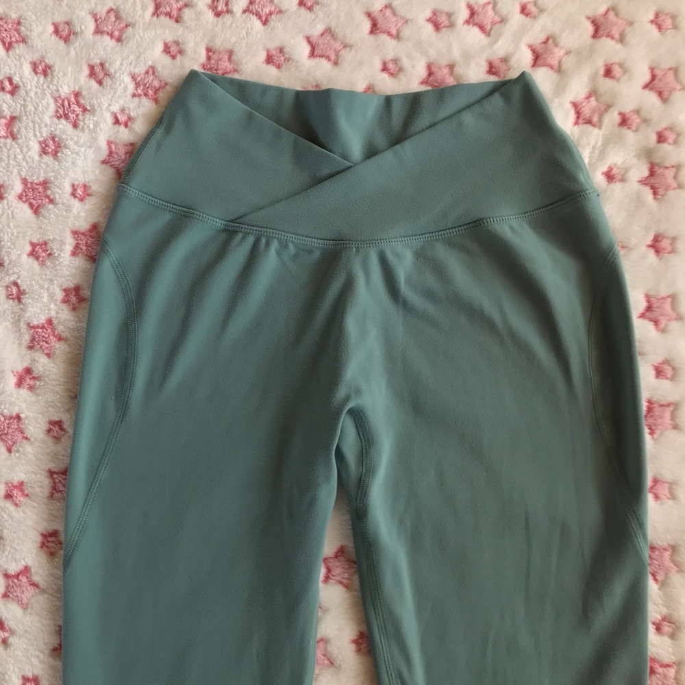 Alphalete Surface Power Leggings